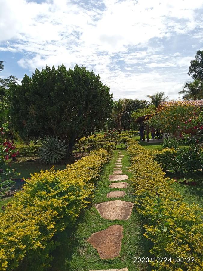 Pousada Carmel Garden Pirenopolis Bagian luar foto