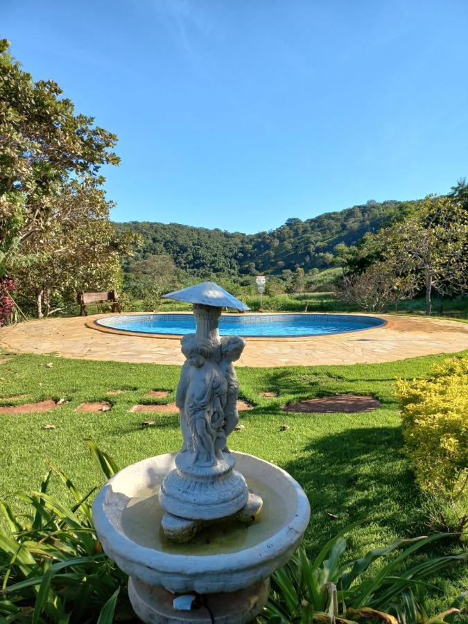 Pousada Carmel Garden Pirenopolis Bagian luar foto